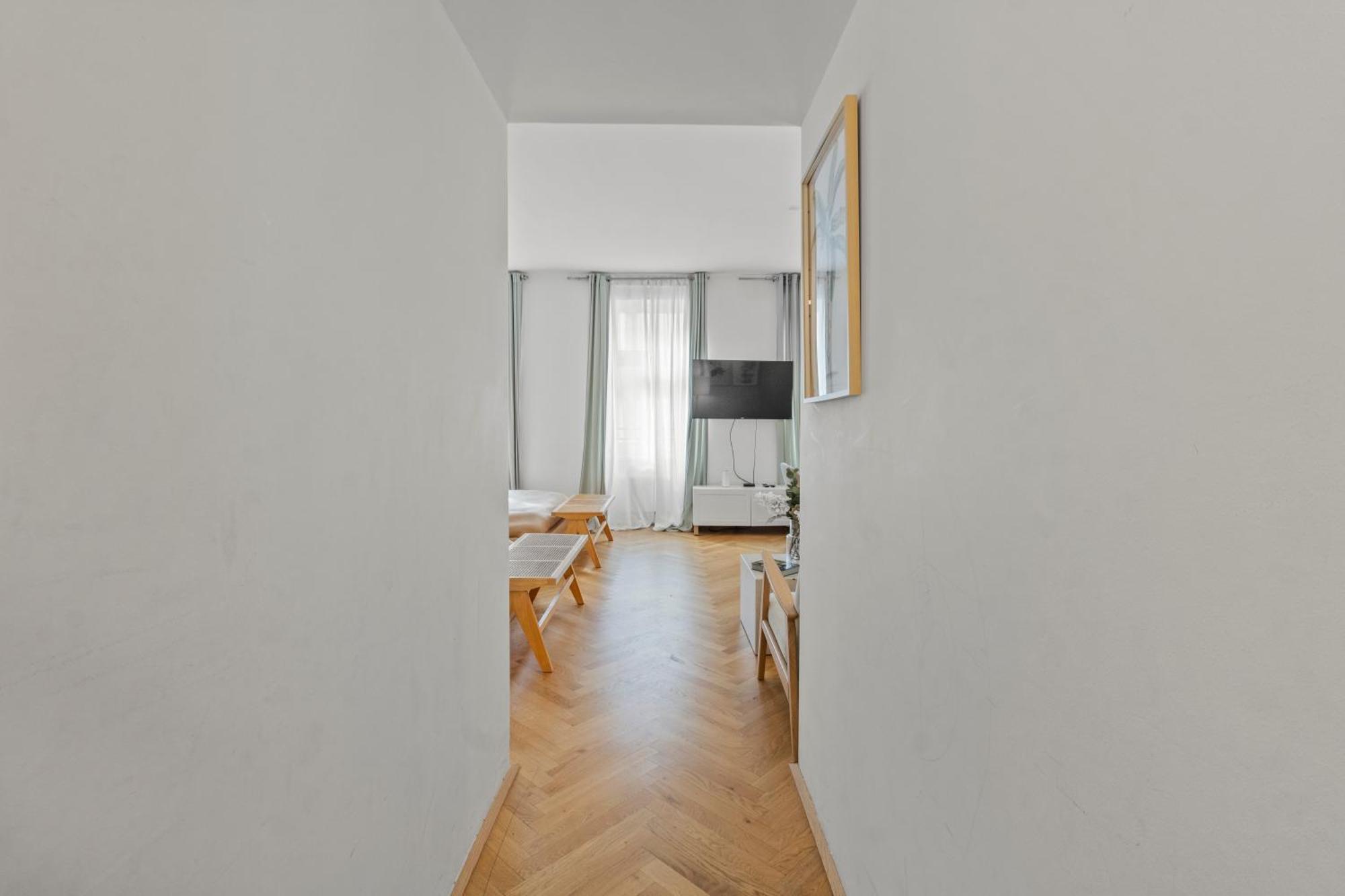 City Apartment, Two Metro Stations To Hauptbahnhof Відень Екстер'єр фото